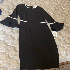 CALVIN KLEIN size 4 long sleeve black dress new with tags